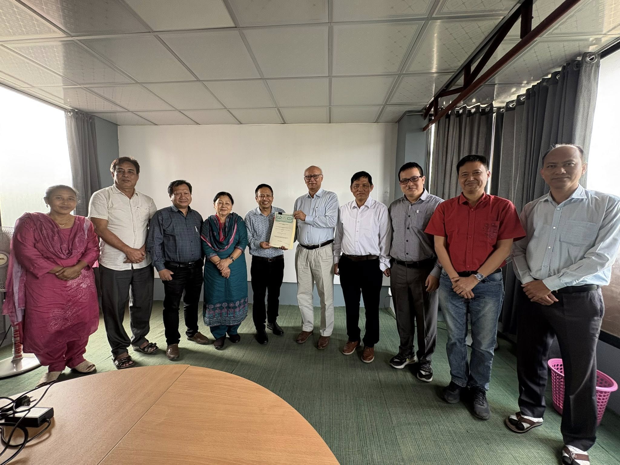 Contact Signing Ceremony with the PD, CRLIWM-CHT